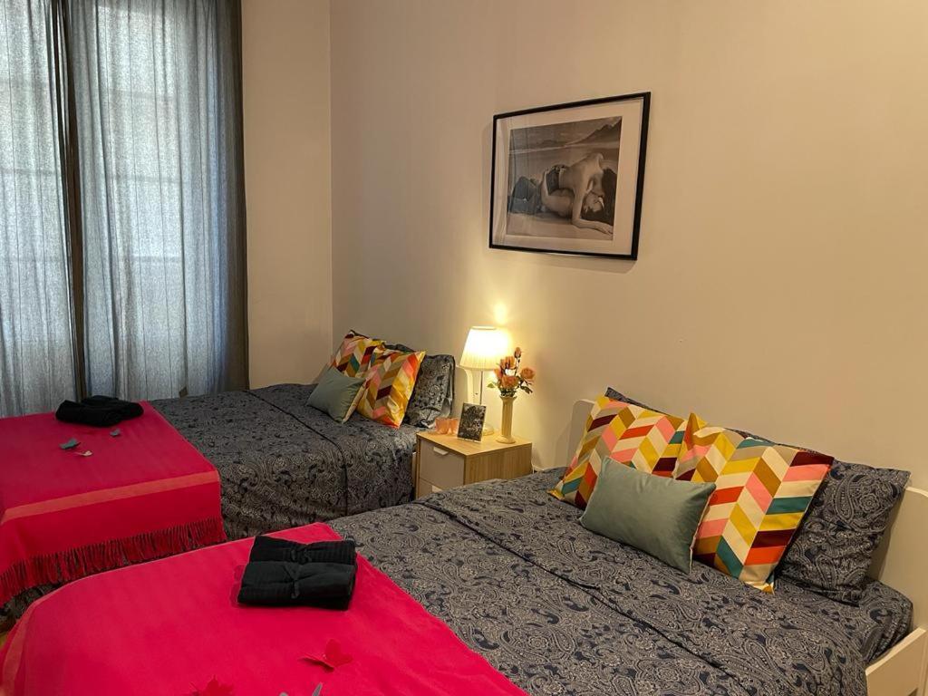 By La Rambla Rooms Barcelona Exterior foto
